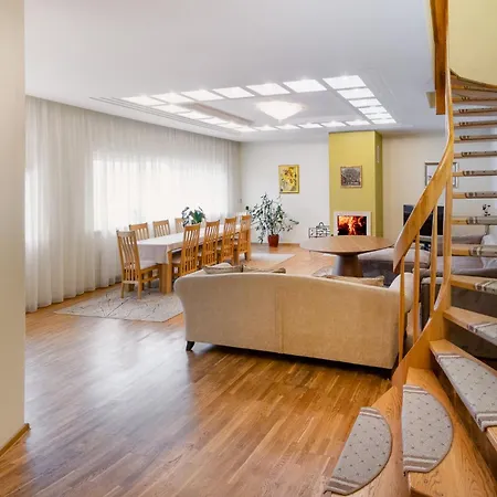 Aismares Guest house