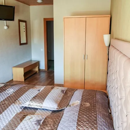 ゲストハウス Aismares