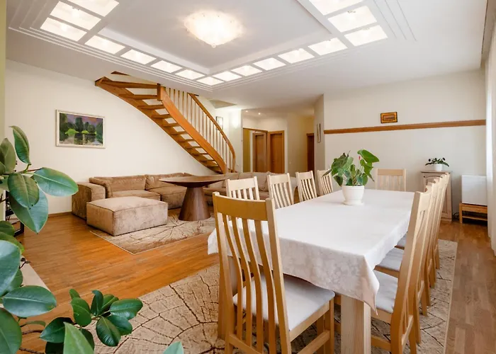 Svečių namai Aismares