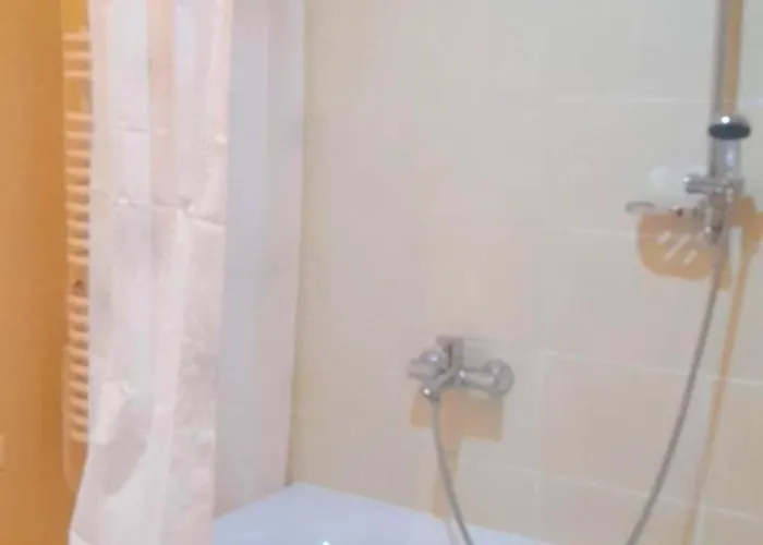 Aismares Svečių namai