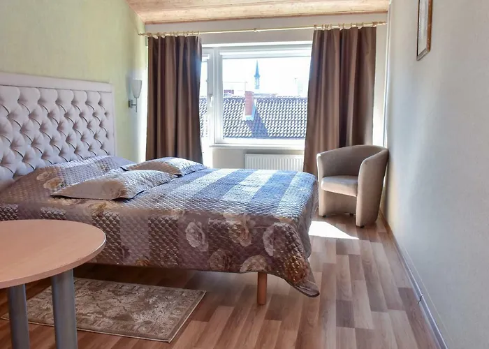 Aismares Svečių namai